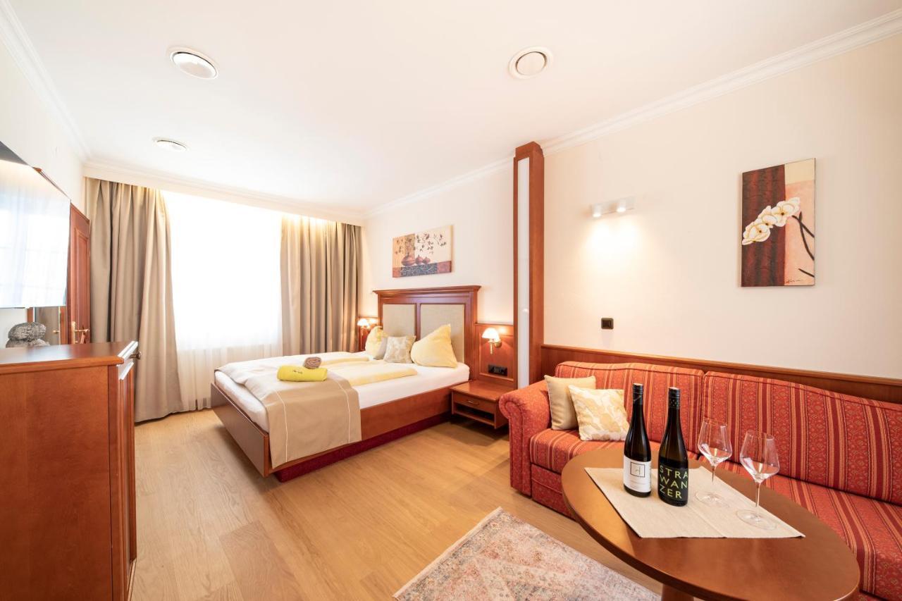 Weingut Donabaum "In Der Spitz" Apartment Spitz an der Donau ภายนอก รูปภาพ